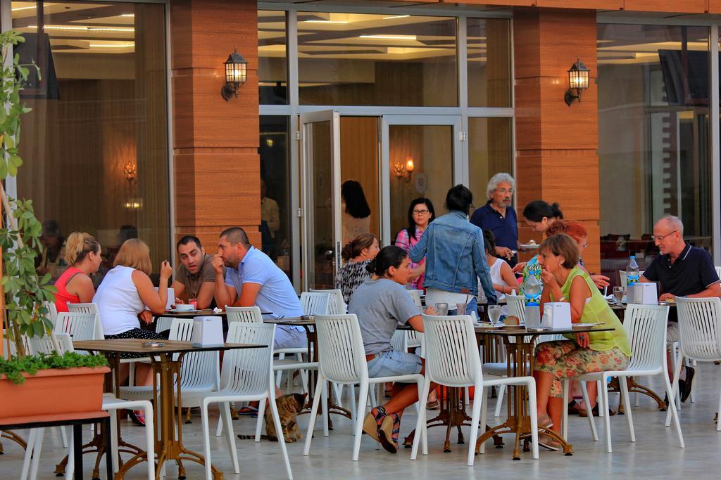 Royal Palace Kusadasi Hotel Eksteriør bilde