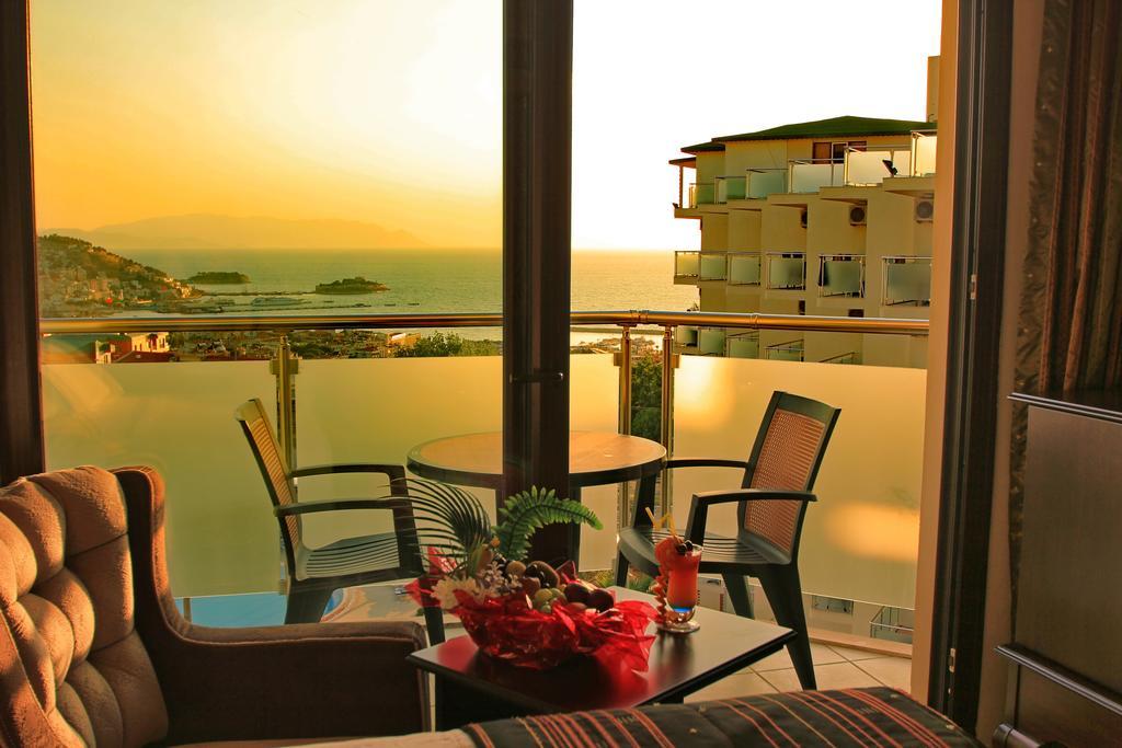 Royal Palace Kusadasi Hotel Rom bilde
